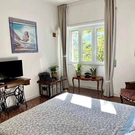 Casa Vacanze Gli Oleandri Bracciano  Eksteriør bilde