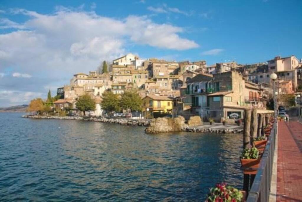 Casa Vacanze Gli Oleandri Bracciano  Eksteriør bilde